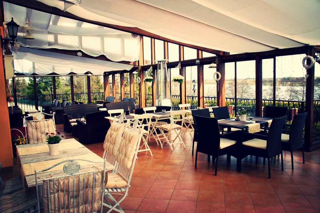 Hotel Mazurski Dworek Mikołajki Esterno foto