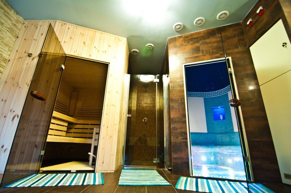 Hotel Mazurski Dworek Mikołajki Esterno foto