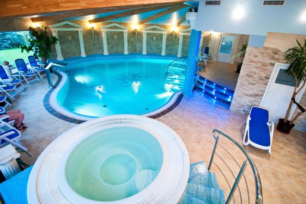 Hotel Mazurski Dworek Mikołajki Esterno foto