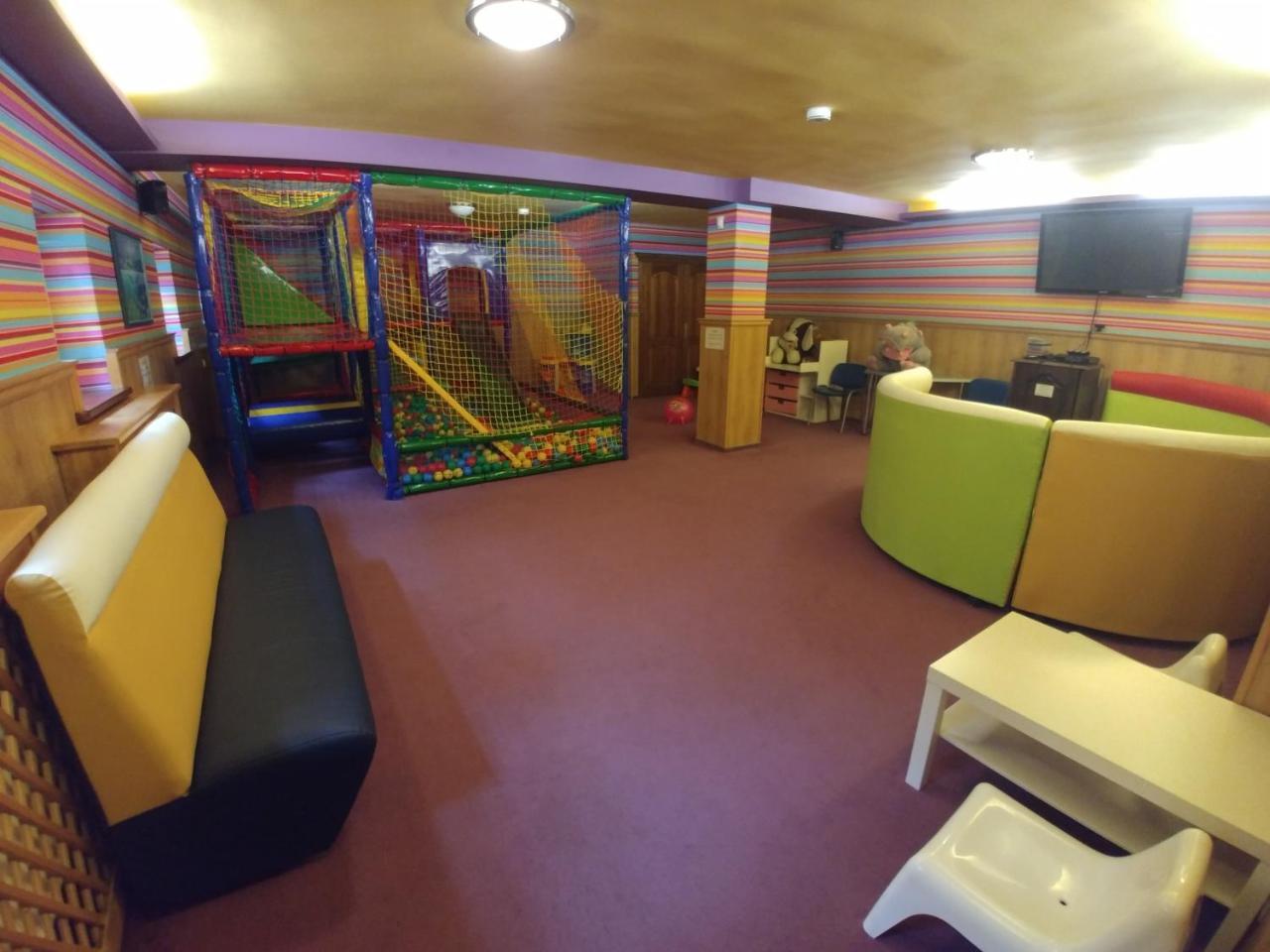 Hotel Mazurski Dworek Mikołajki Esterno foto