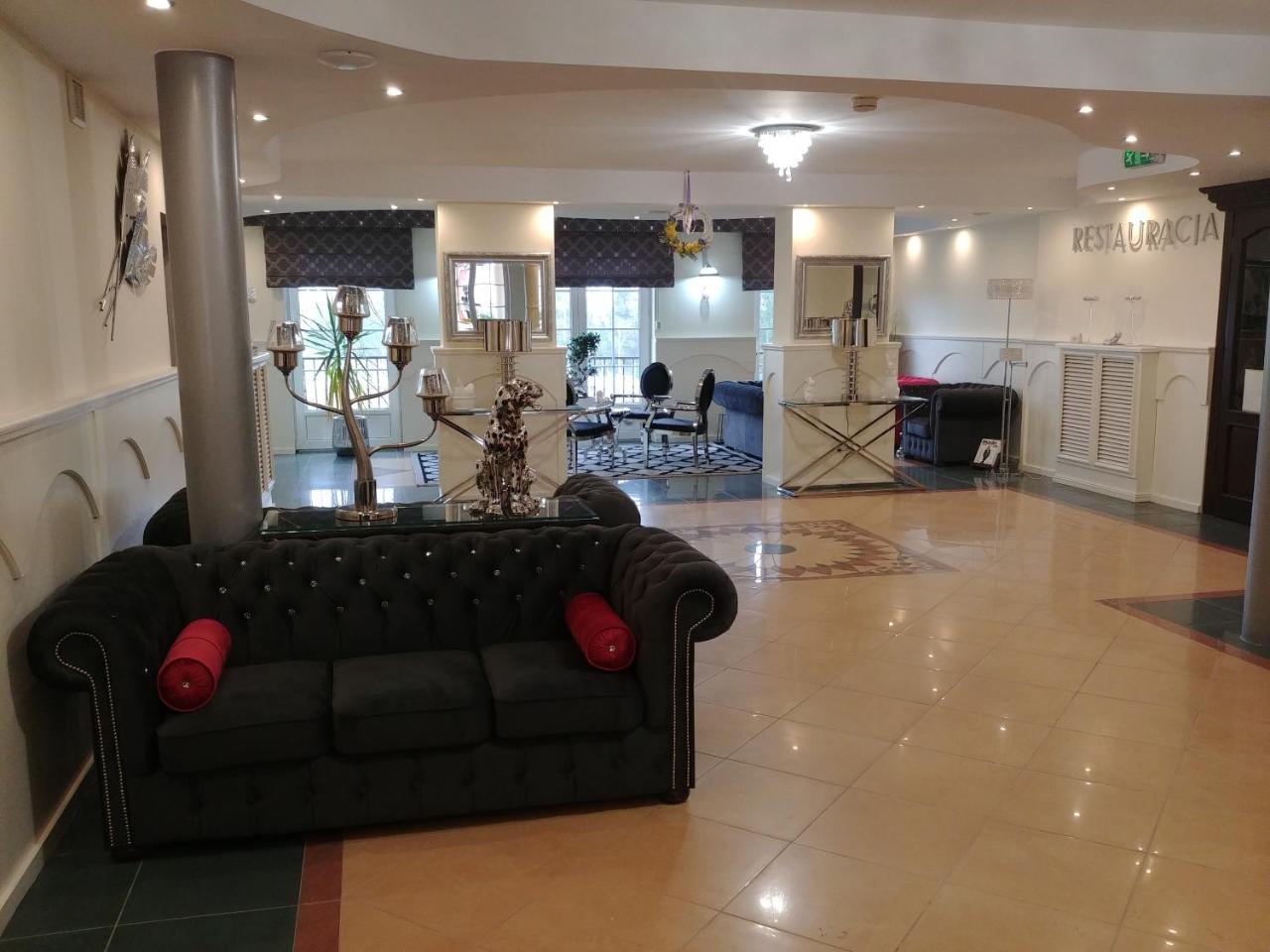 Hotel Mazurski Dworek Mikołajki Esterno foto